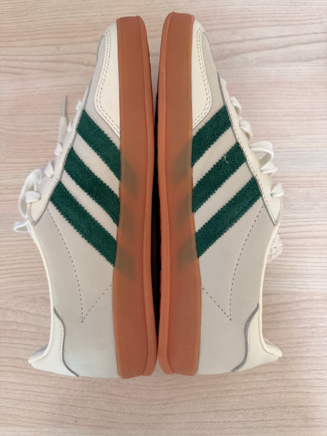 아디다스X에미 가젤 인도어 오프화이트 다크 그린 245mm 새상품 팝니다 상품이미지2