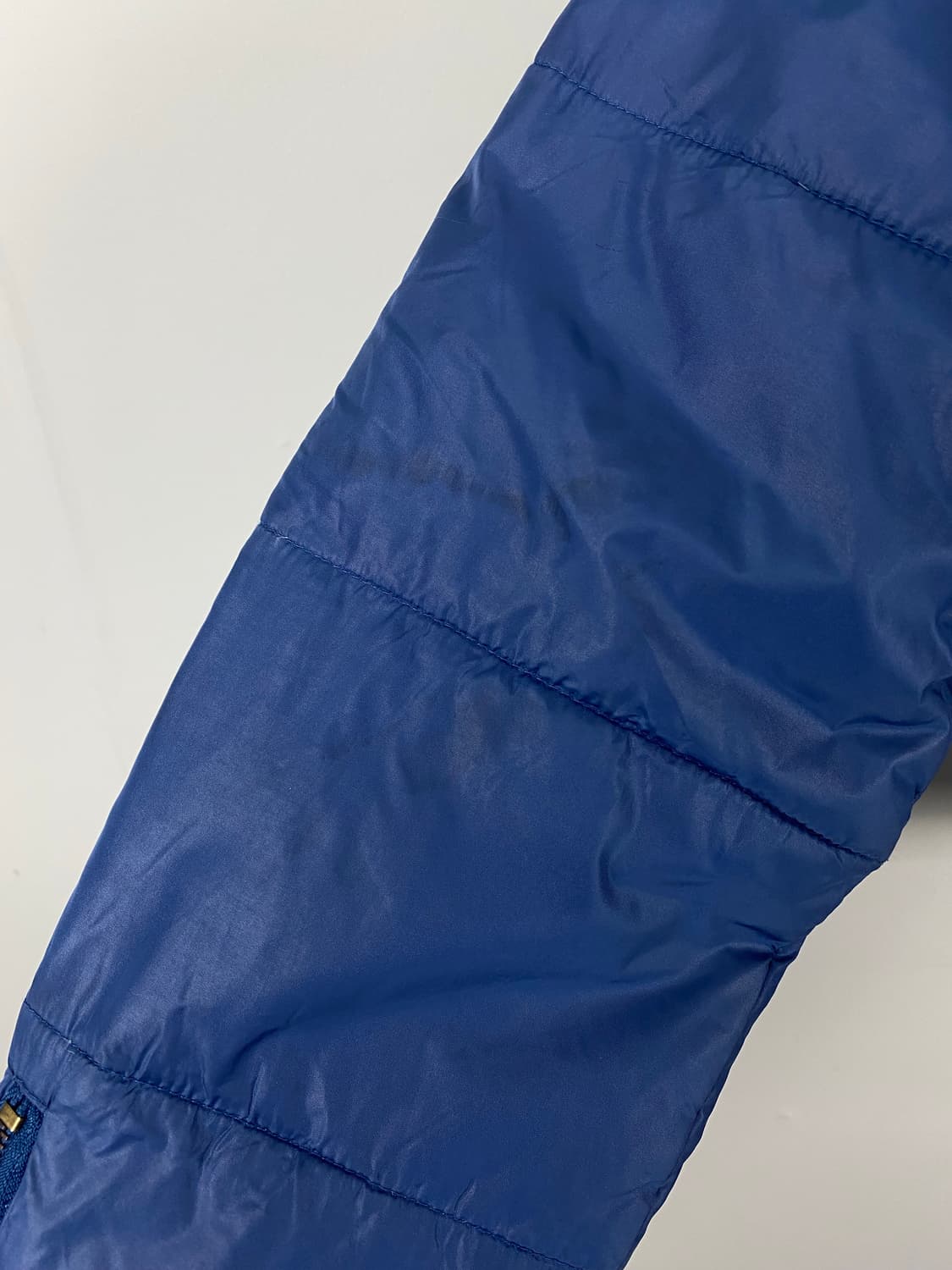 아베크롬비 블루 다운 크롭 스키 패딩 XL 상품이미지6