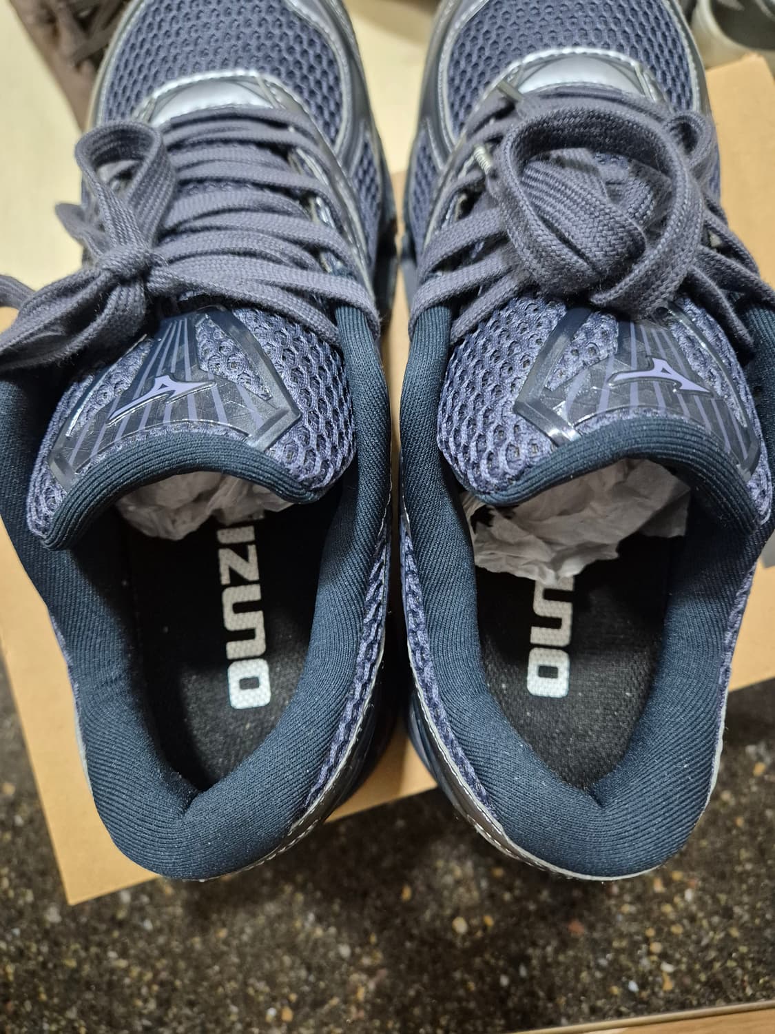 미즈노 웨이브 프로페시 LS 오디세이 그레이블랙 270 상품이미지3