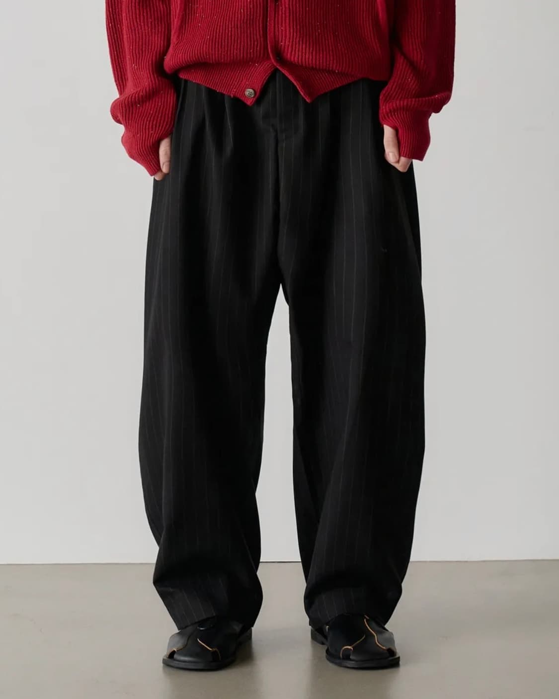 노운 와이드 테이퍼드 팬츠 (스트라이프) 상품이미지1