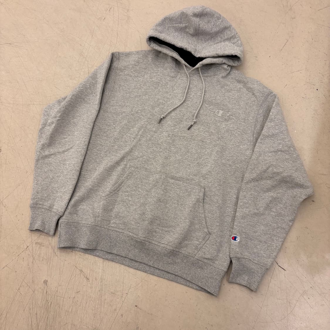 챔피온 그레이 스몰로고 후드티 상품이미지1