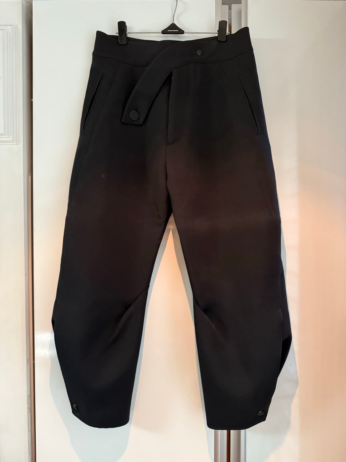 키코코스타디노브 Lentz trousers 상품이미지5