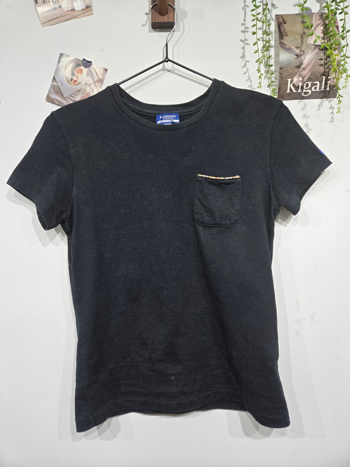 버버리 블랙 포켓 반팔 티셔츠 상품이미지3