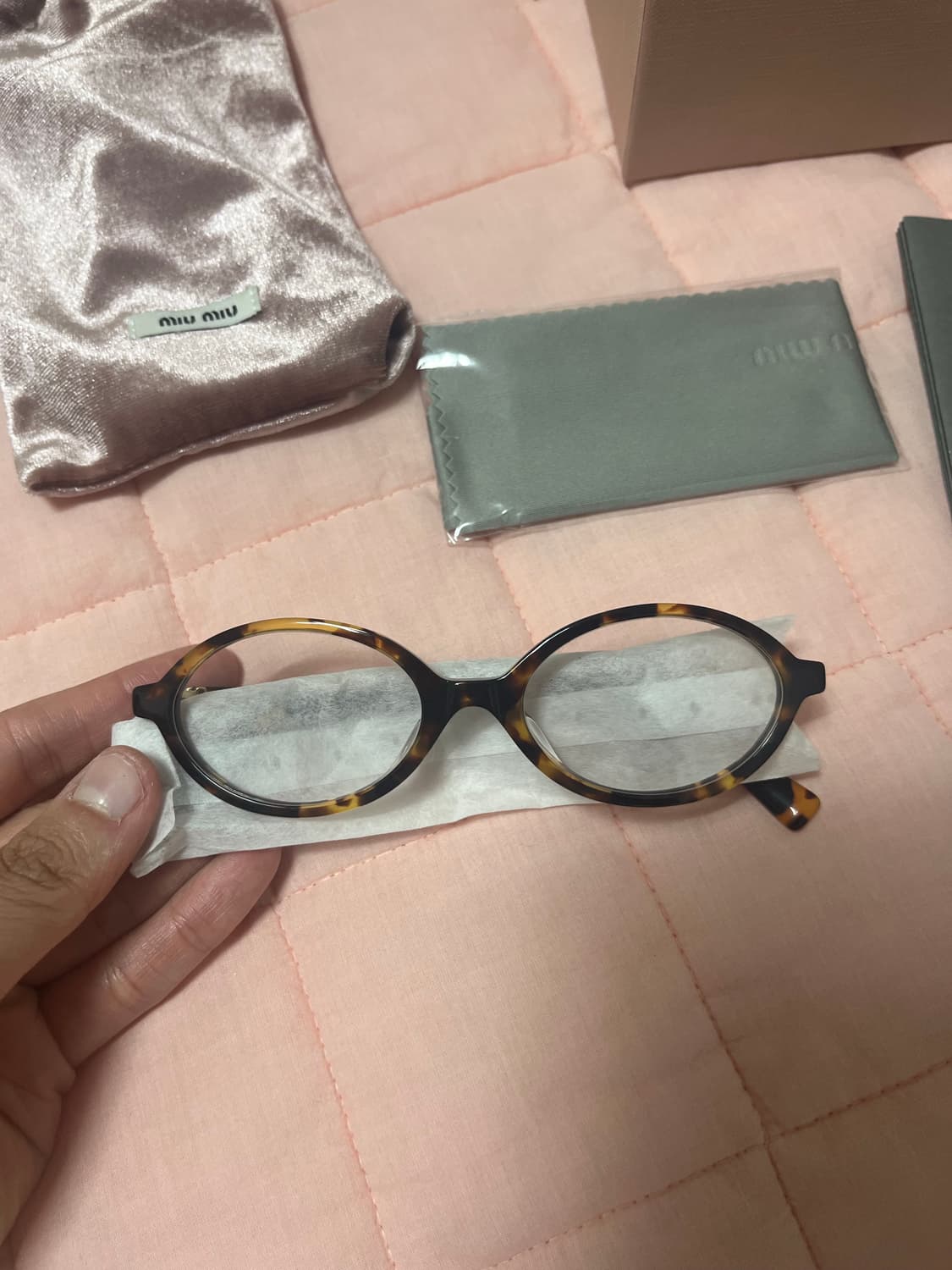 미우미우 리가드 얼터너티브핏  상품이미지4