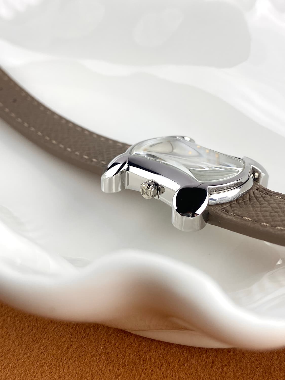 CELINE macadam gold shell watch 상품이미지7