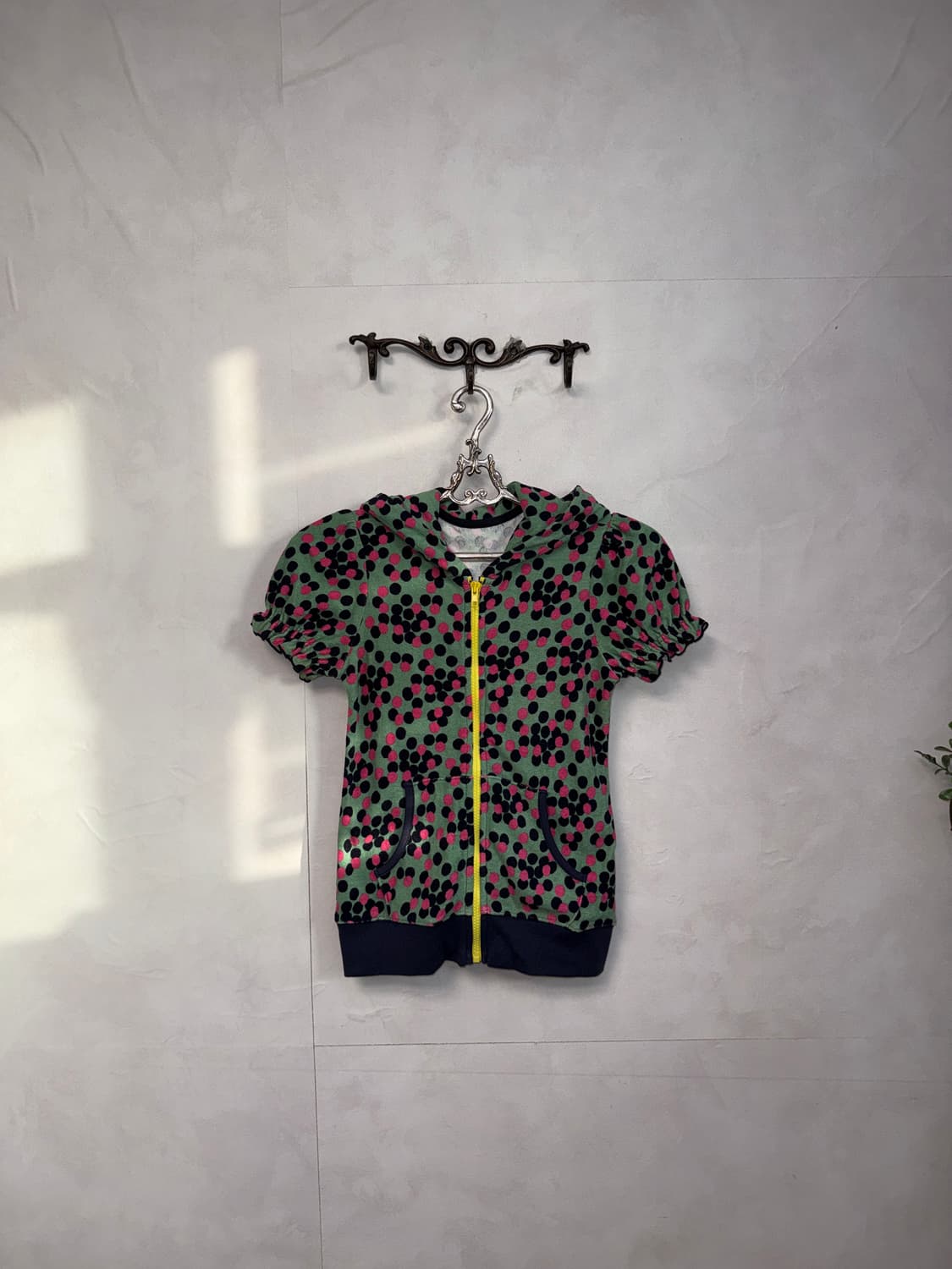 Mint pink dot velvet puff half 후드집업 상품이미지2