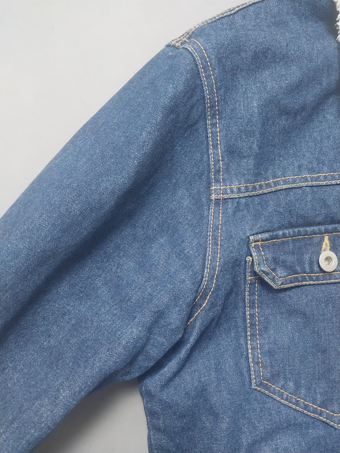 [XL] 더스토리 18FW 워싱 데님 셰르파 자켓 상품이미지4