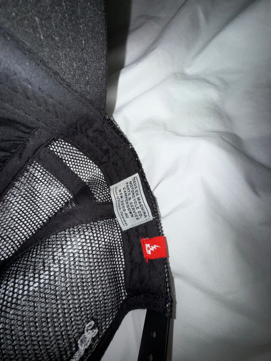 데우스 엑스 마키나 매쉬 트러커햇 상품이미지3