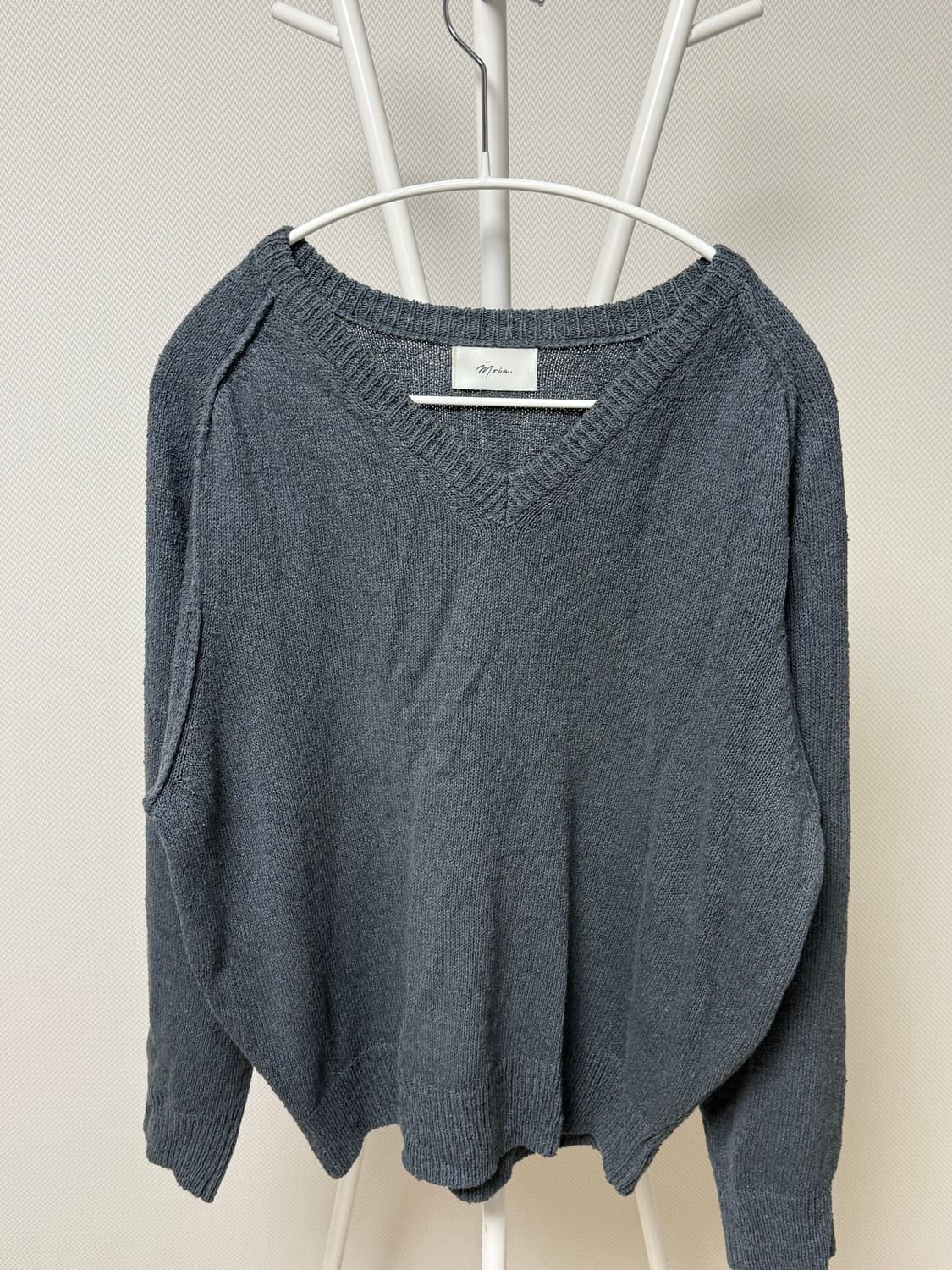 모이아 페이퍼 브이넥 니트(블루스톤) paper v-neck knit  상품이미지3