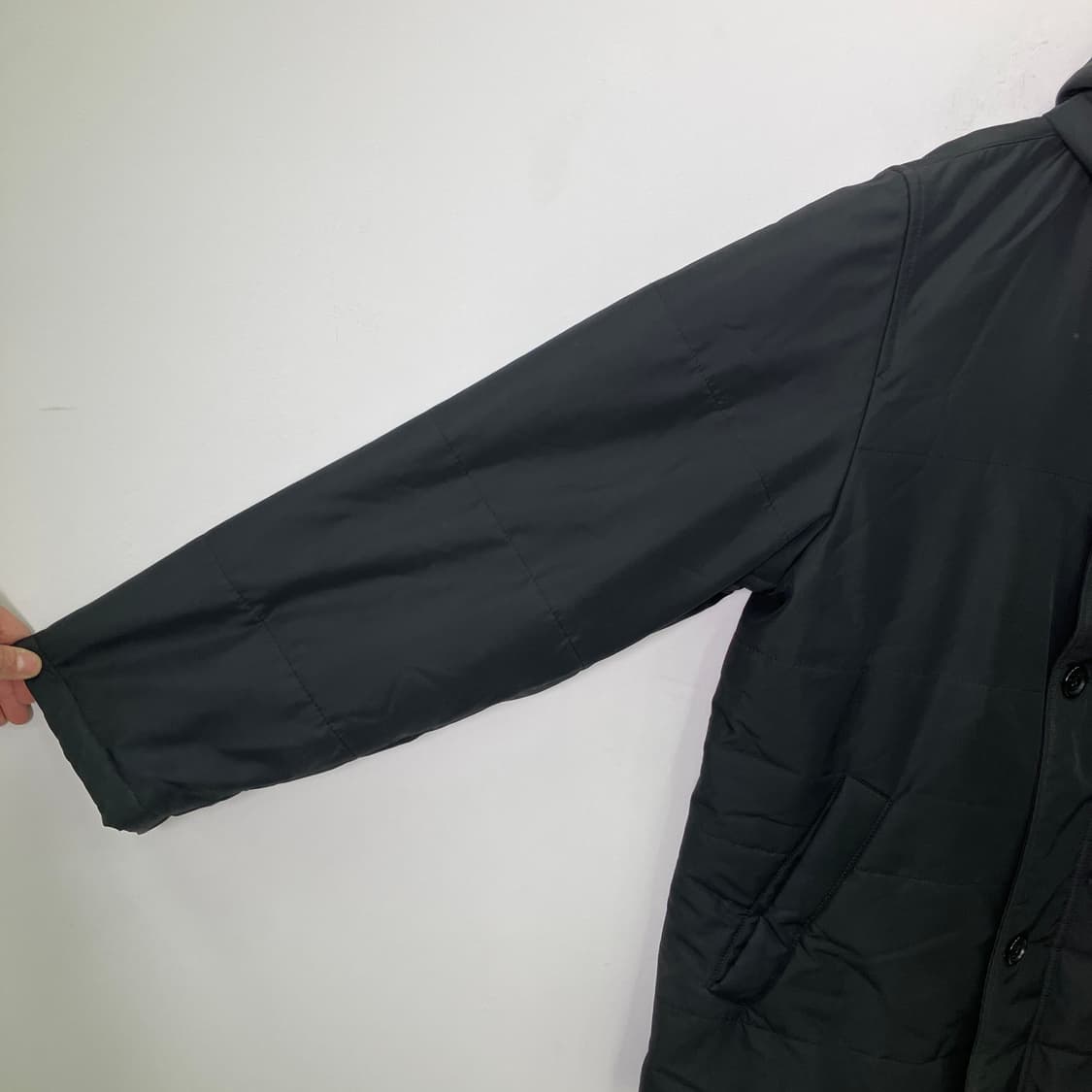 버버리 블랙 후드 패딩 점퍼  상품이미지6
