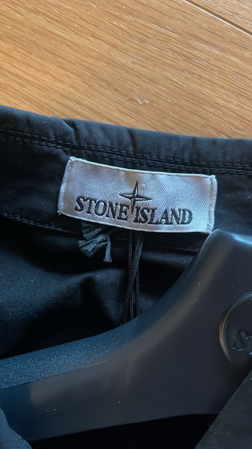 국내 매장 정품 스톤 아일랜드 오버셔츠 블랙 황금 사이즈 L 라지 상품이미지6