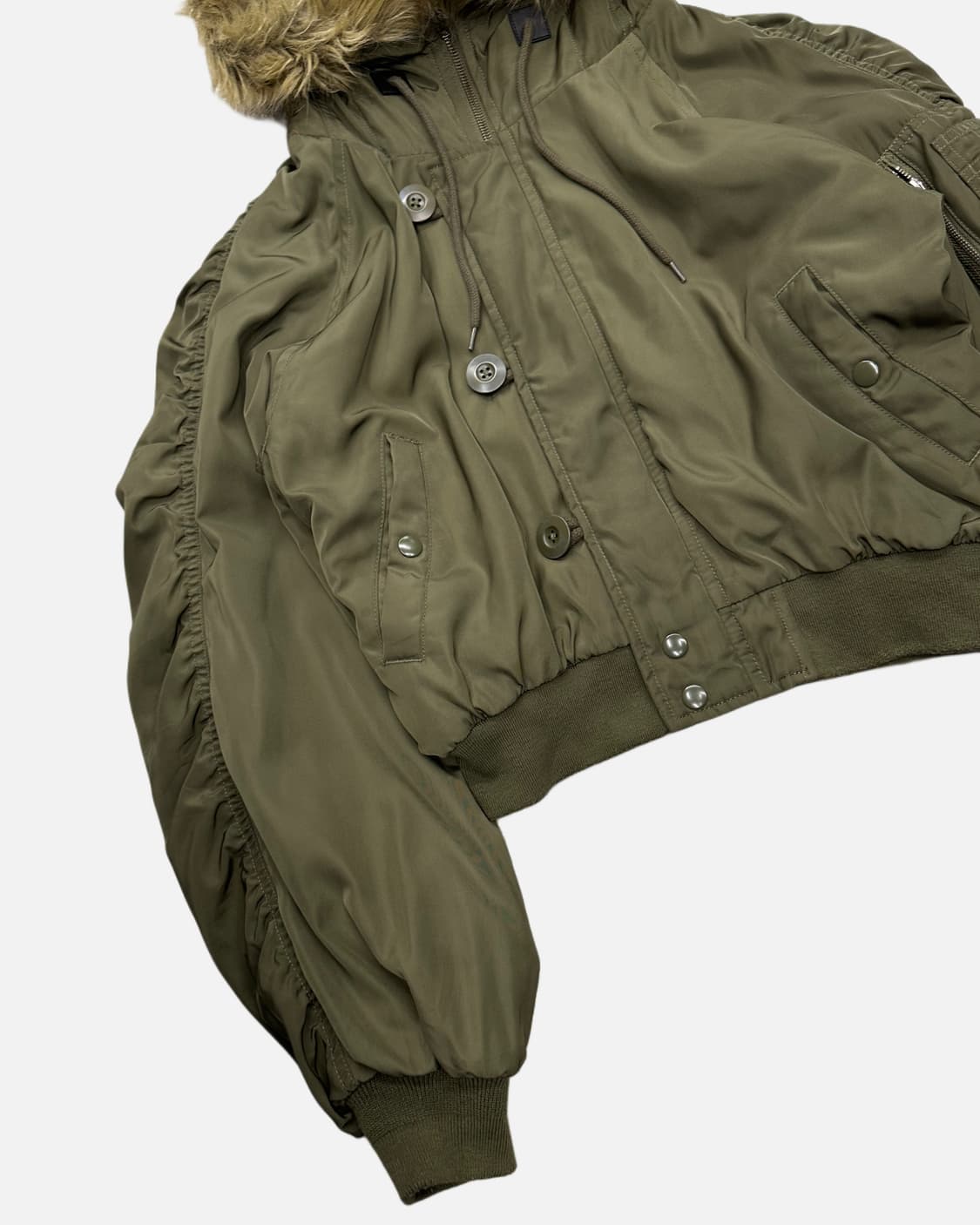 khaki crop fur hood bomber 상품이미지3