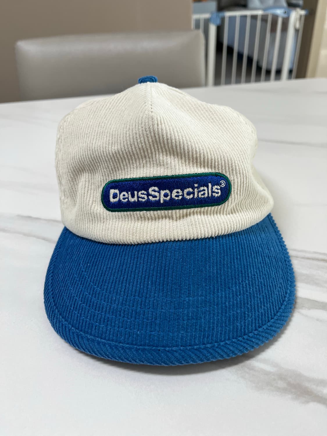 데우스 엑스 마키나 코듀로이 볼캡 모자 상품이미지1