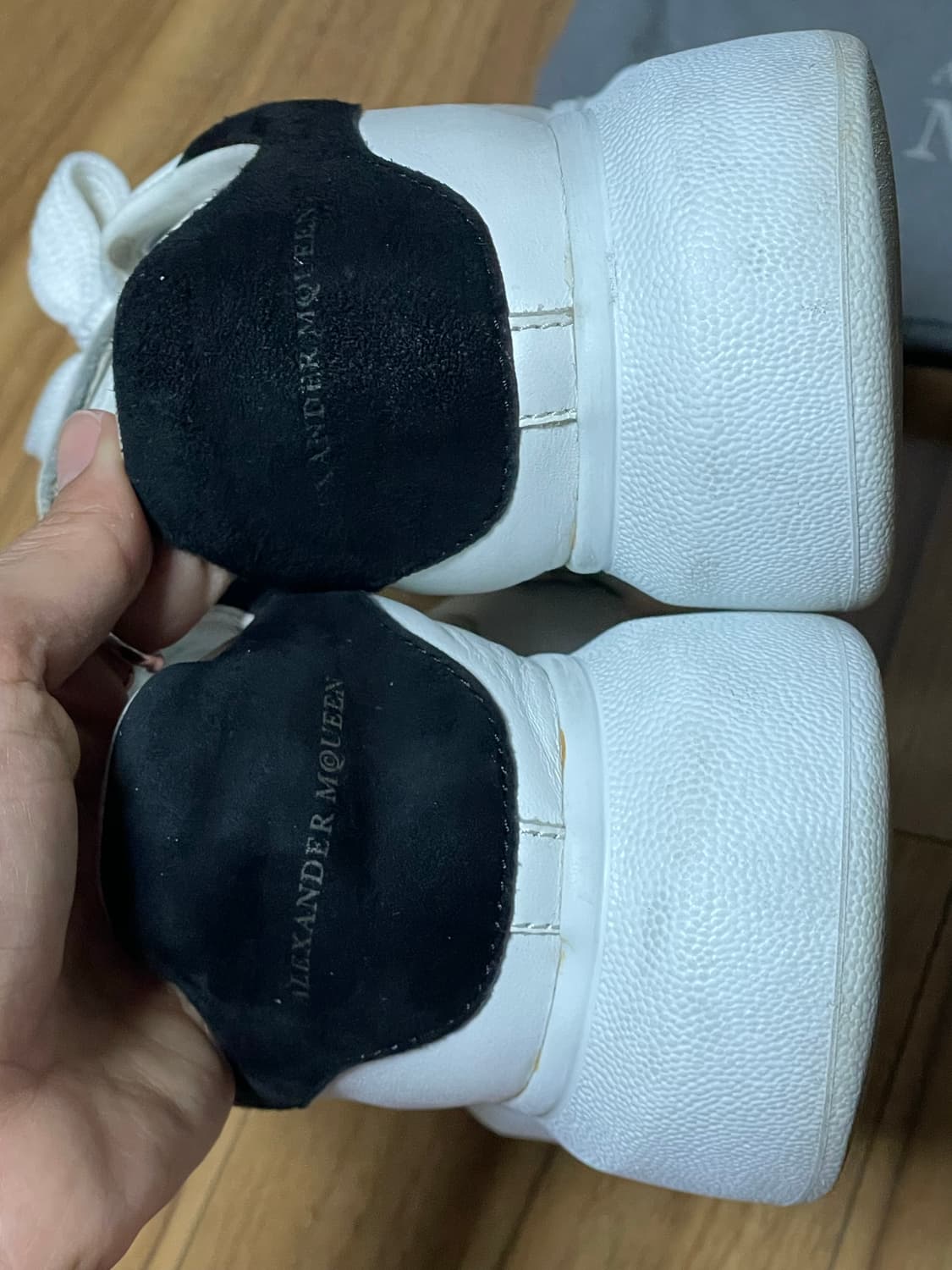 Alexander McQueen 알렉산더맥퀸 오버솔 화이트 블랙 235 상품이미지5