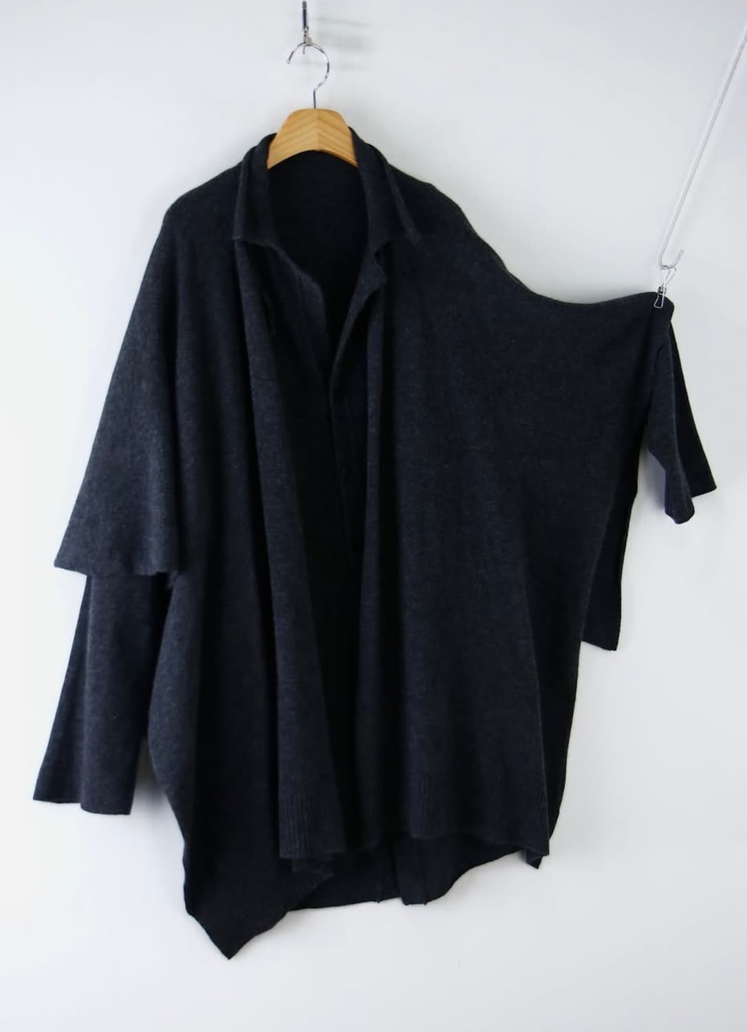 Yohji Yamamoto 울 케이프 코트 상품이미지1