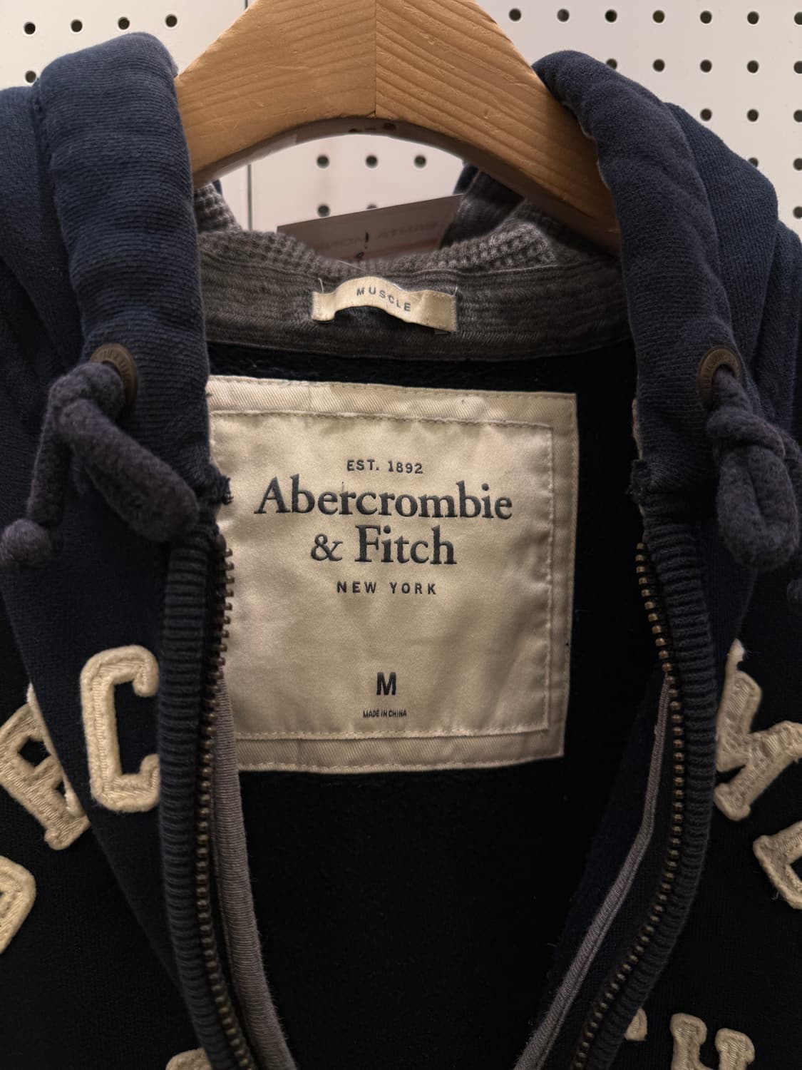 아베크롬비 앤 피치 로고 후드집업 네이비 U1145 상품이미지5