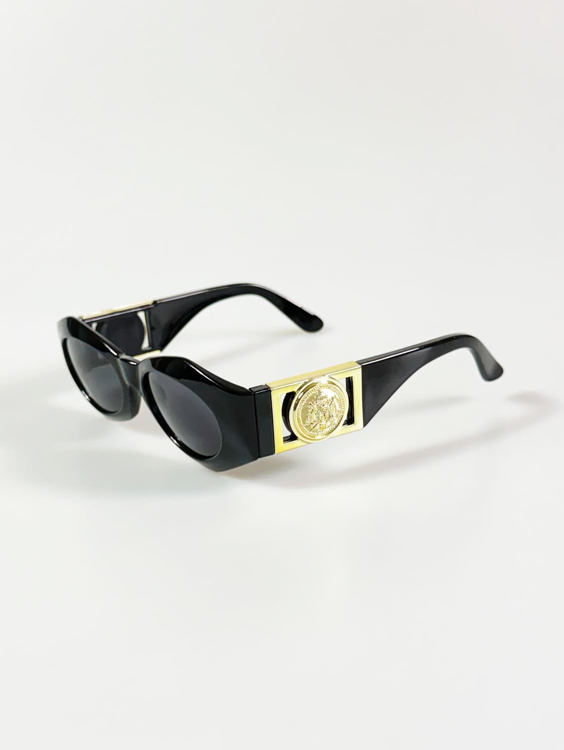 블랙 볼드 골드 메달리온 템플 빈티지 선글라스 상품이미지3