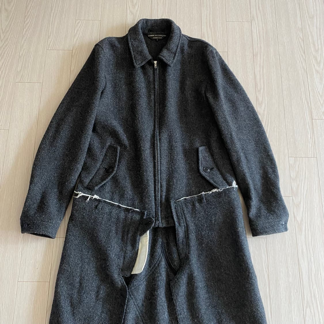 [L] 꼼데가르송 옴므 플러스 2013AW 도킹 집 울 코트  상품이미지2