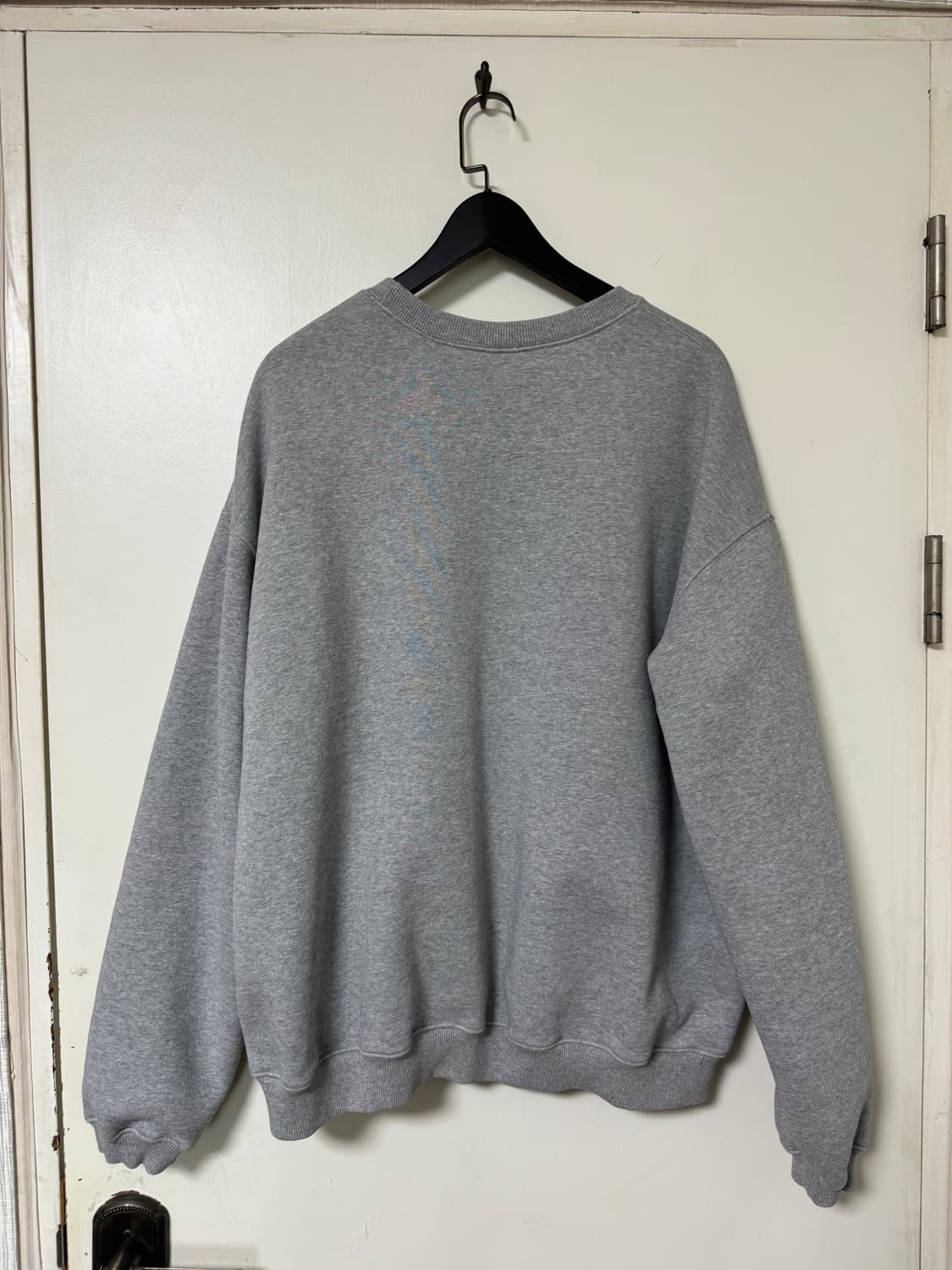 [M] 블랙아웃 스웻 맨투맨 그레이 상품이미지3