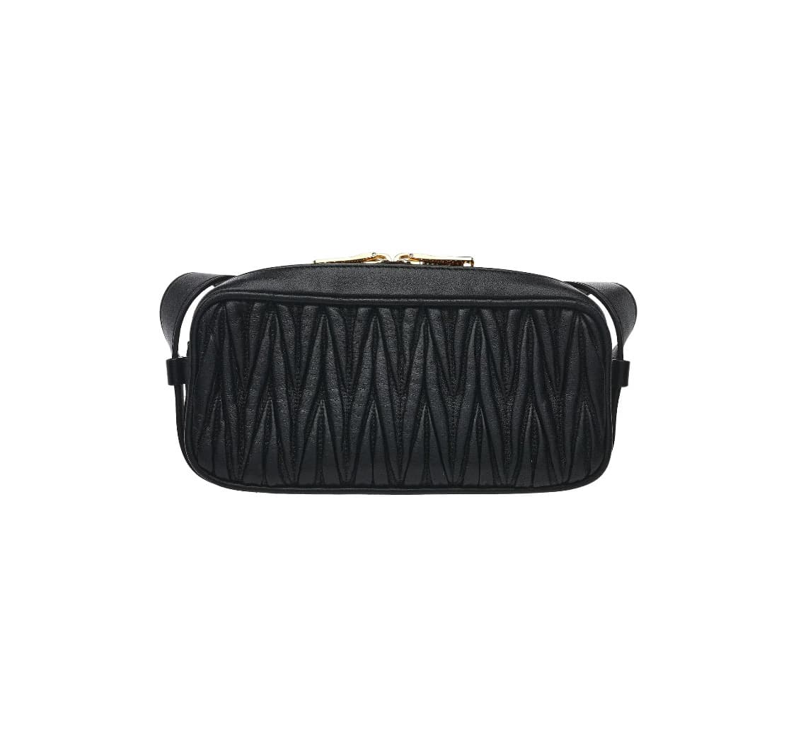 [S급] 미우미우 마테라쎄 나파 가죽 숄더백 블랙 판매합니다!!! 상품이미지3