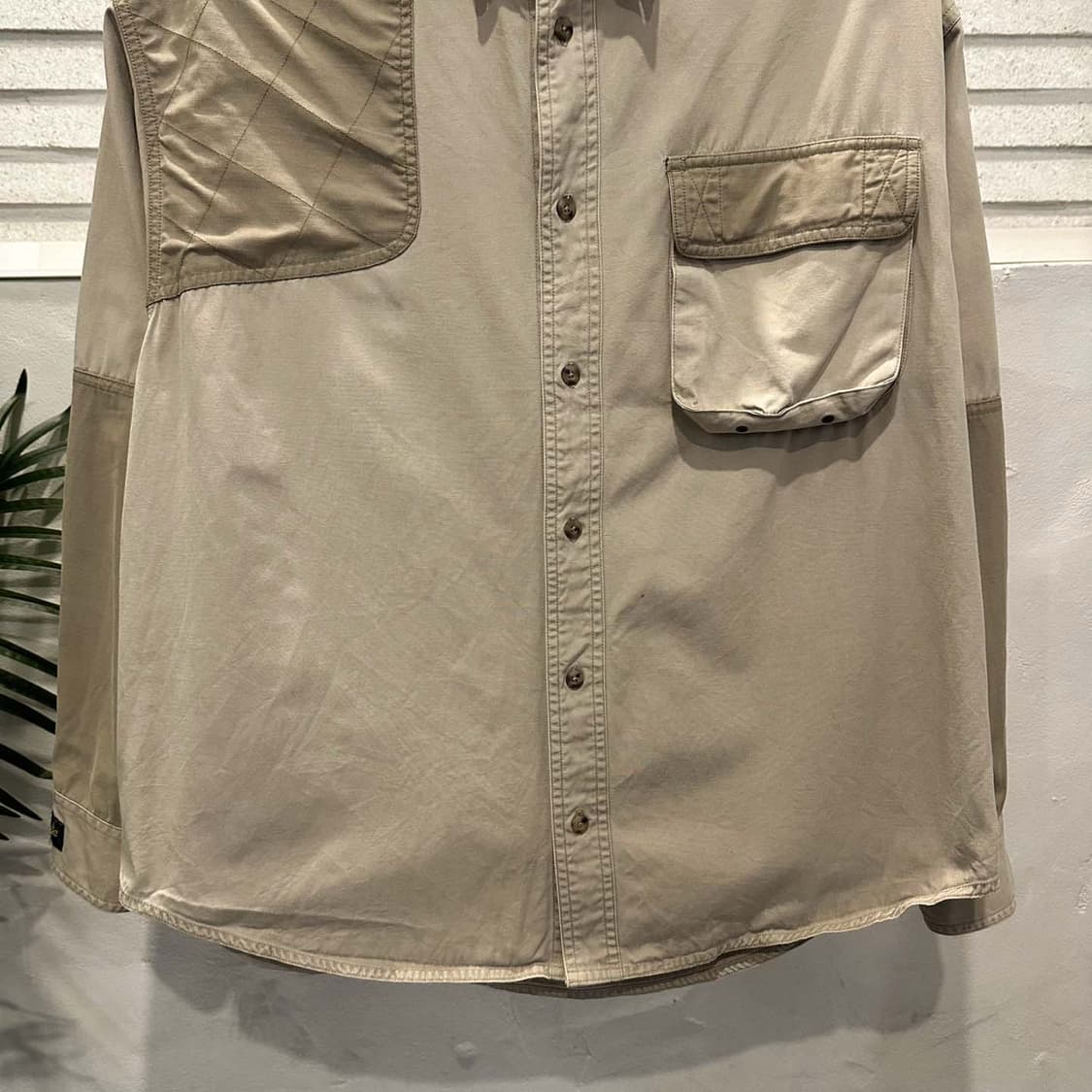 USA VINTAGE 코튼 크롭 워크셔츠 플랩포켓 배색 디테일 베이지 상품이미지4