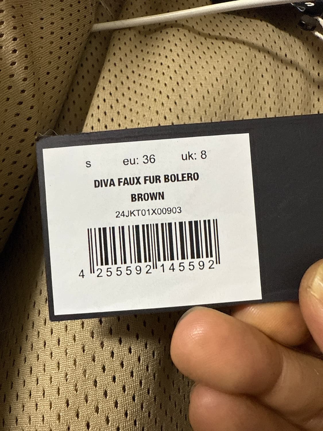 나밀리아 25FW 카티빨 퍼 볼레로 크롭 집업자켓 상품이미지7