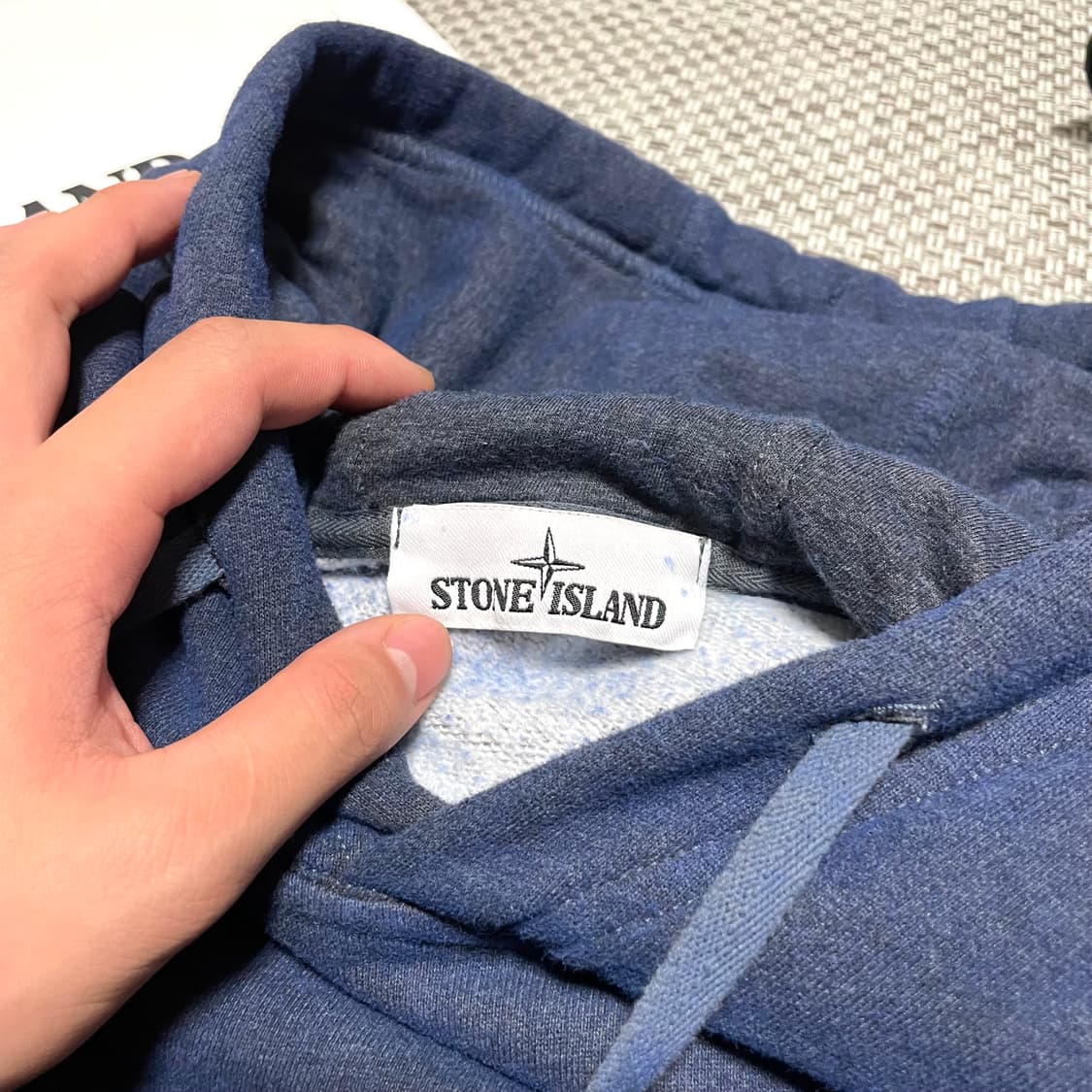 스톤아일랜드 더스트 후드티 20FW L 상품이미지2