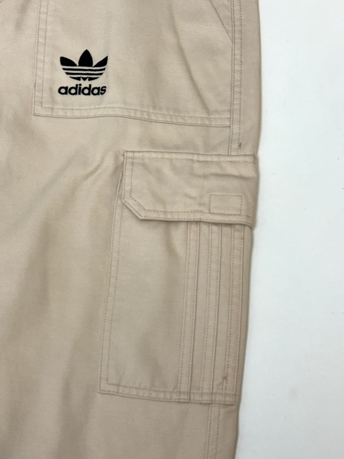 adidas 아디다스 오리지널스 로고 와이드 카고 팬츠 상품이미지5