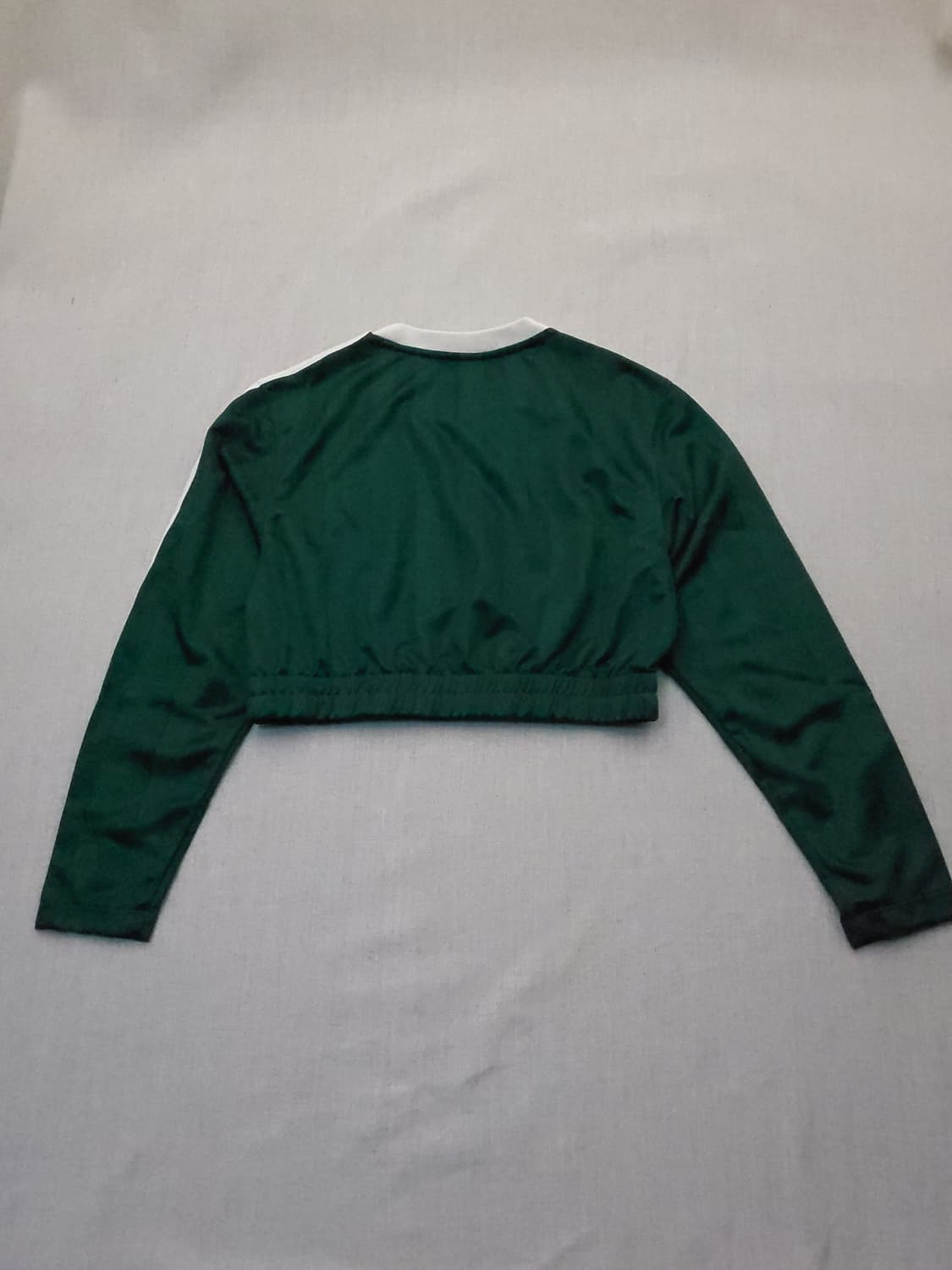 아디다스 그린 크롭 긴팔 티셔츠 L 상품이미지6