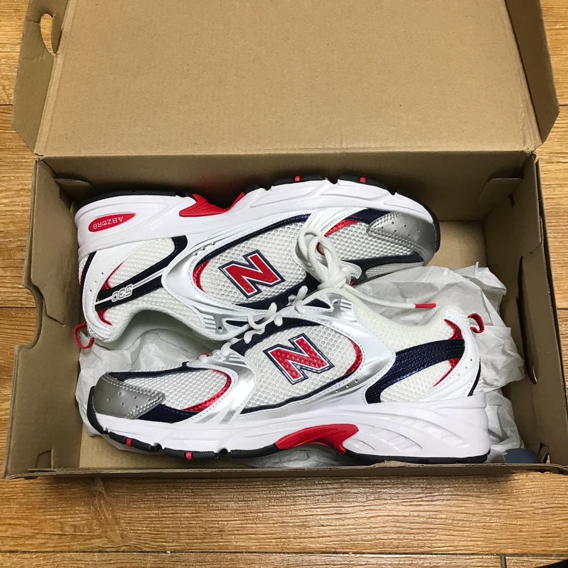 뉴발란스 530 uix 흰빨 245 새상품 상품이미지2