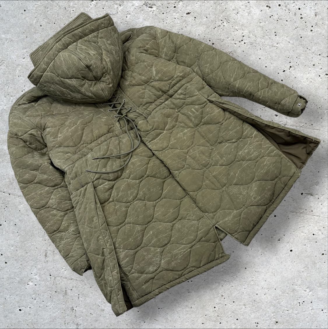 [XL] ADS8 앤더슨벨 레이스업 피쉬테일 퀼팅 패딩 카키 D639 상품이미지2