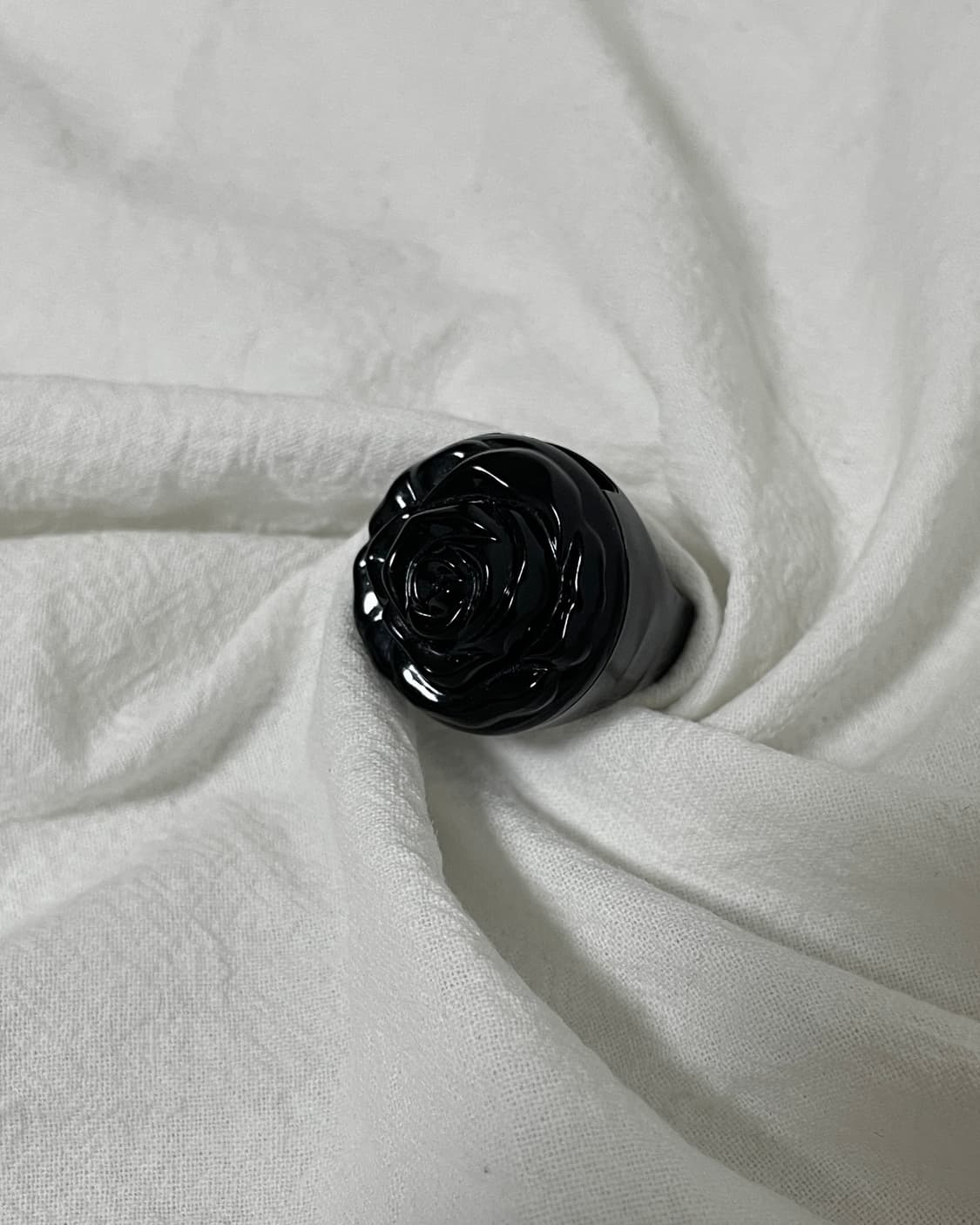 Anna Sui Black Rose Lip Gloss Ring 상품이미지2