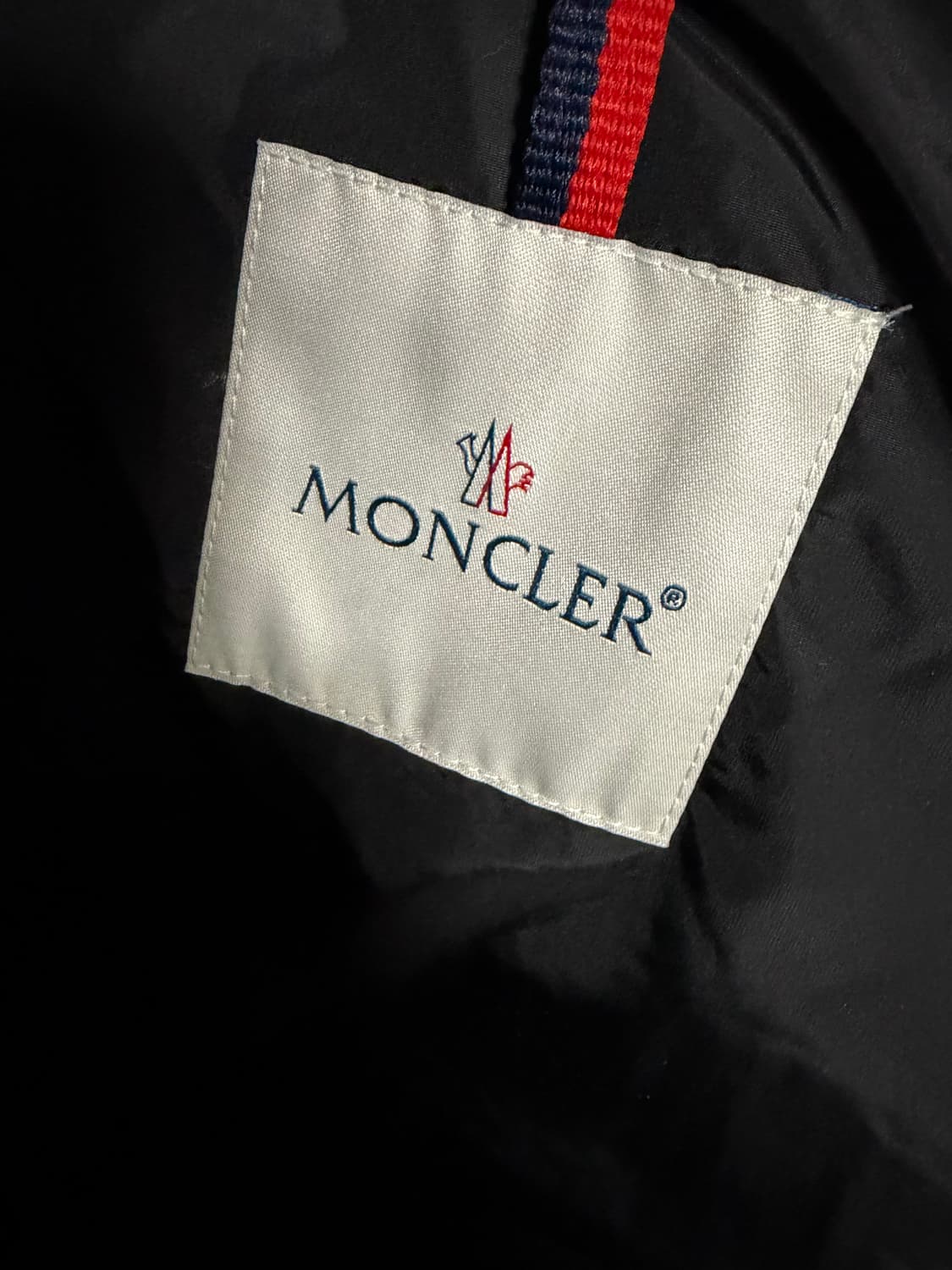 몽클레어 마야프 패딩 블랙 상품이미지7