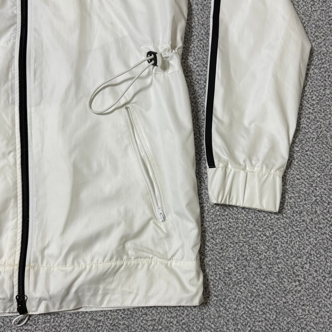 아디다스 파이어버드 빅로고 바람막이 여성용 상품이미지8