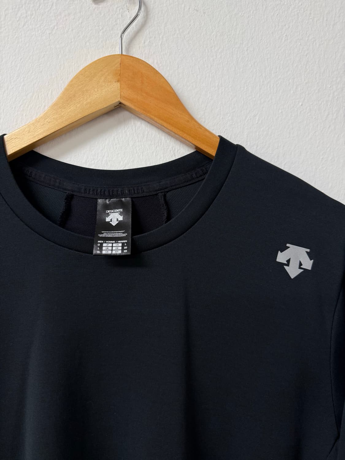 100~105사이즈 남성 데상트 러닝 트레이닝 긴팔티셔츠 상품이미지2