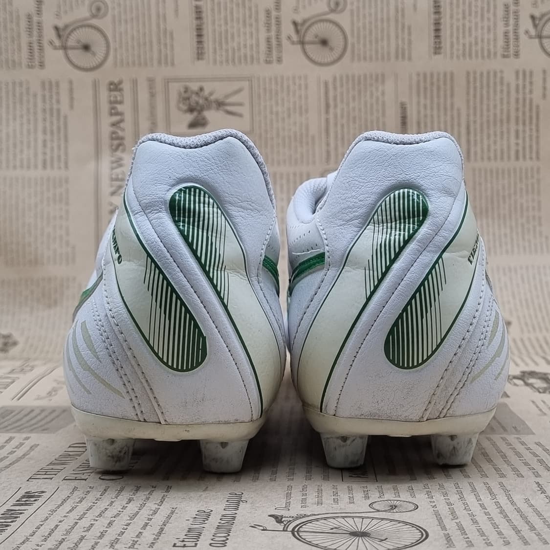 나이키 티엠포 내추럴 축구화275 상품이미지4