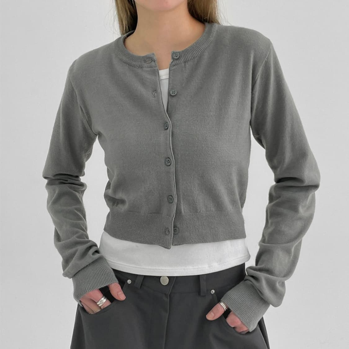 블랙업 보델리 크롭 니트 가디건 상품이미지3