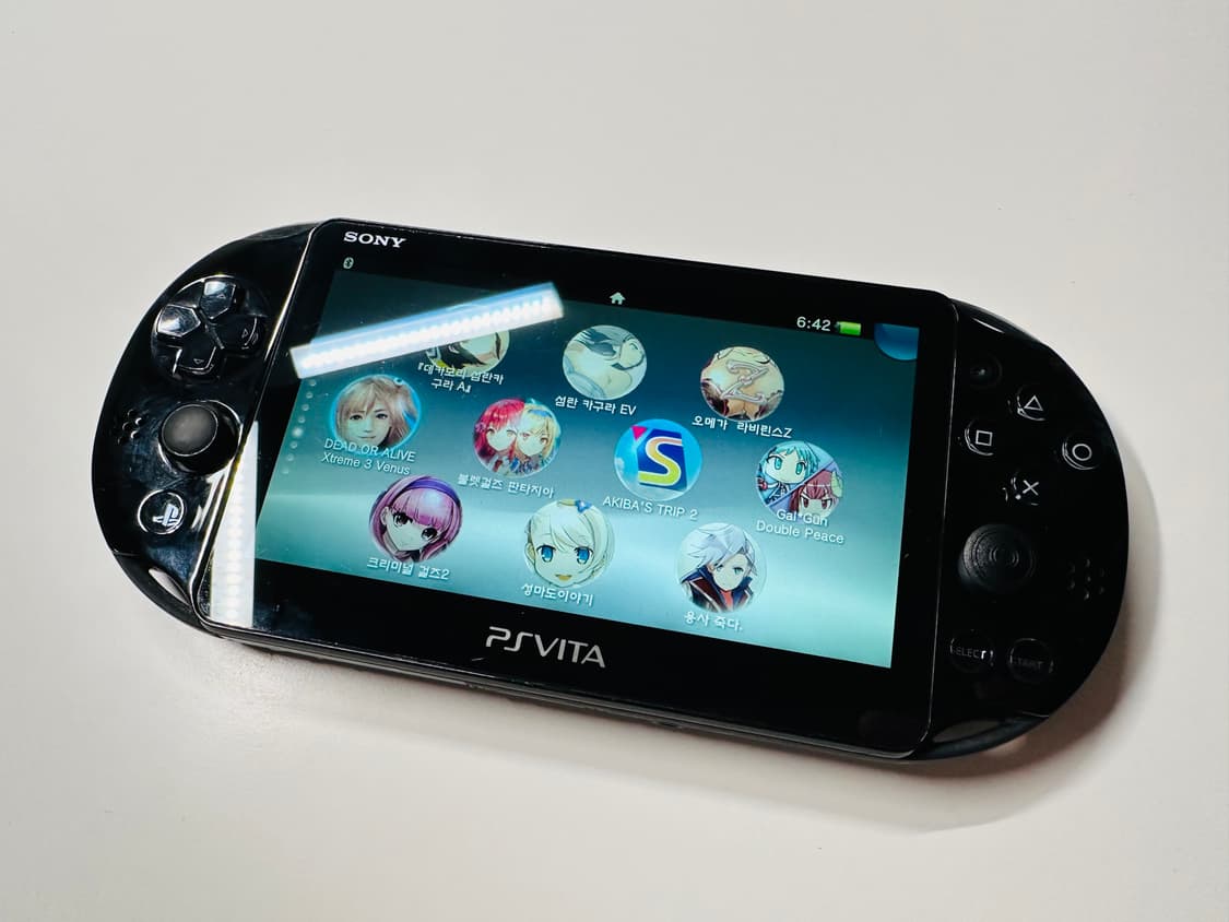 소니 PS VITA 2세대 피아노 블랙 256GB 완료 판매 (플스비타) 상품이미지1