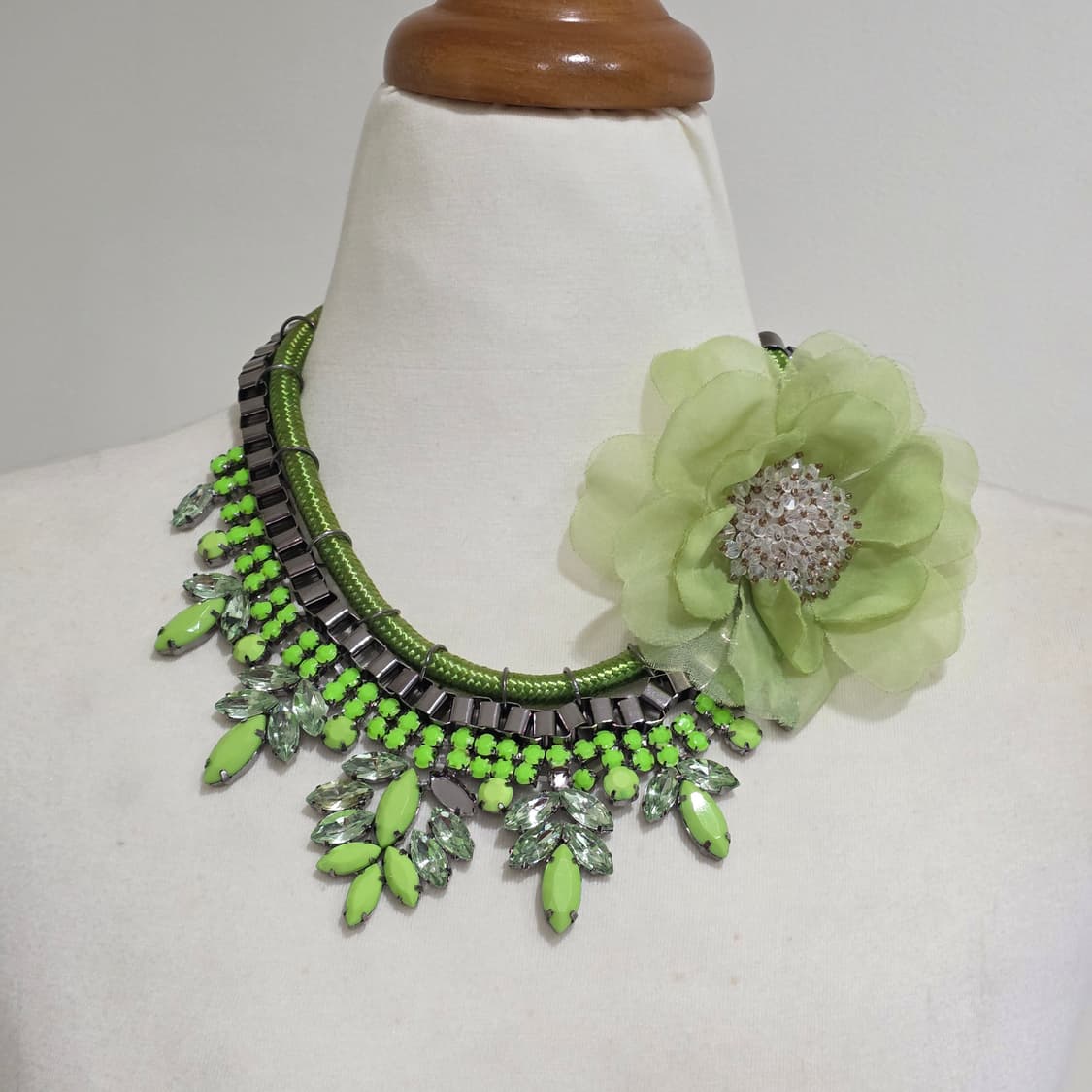 빈티지)그린 모리걸 보헤미안 플로럴 오리엔탈큐빅비즈크리스탈 모티브꽃목걸이 상품이미지2