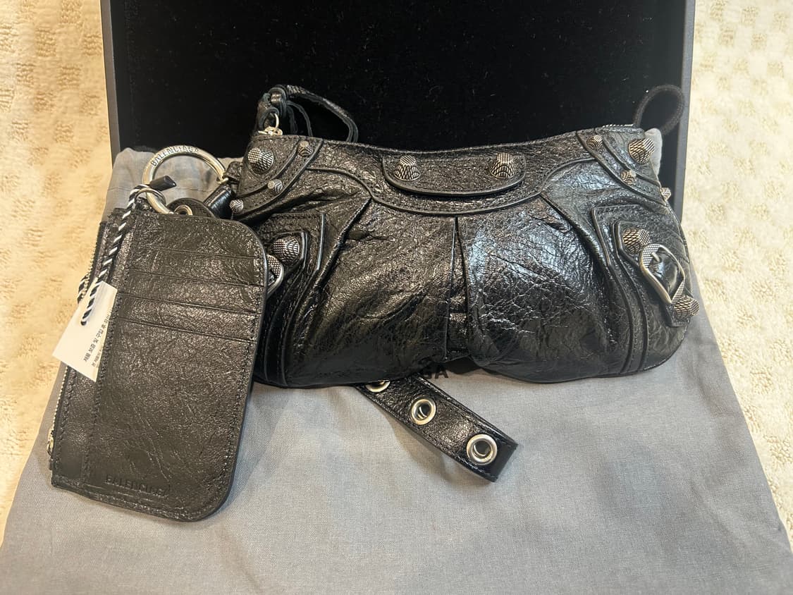 [정품/중고] 발렌시아가 르 카골 XS 슬링백 상품이미지1