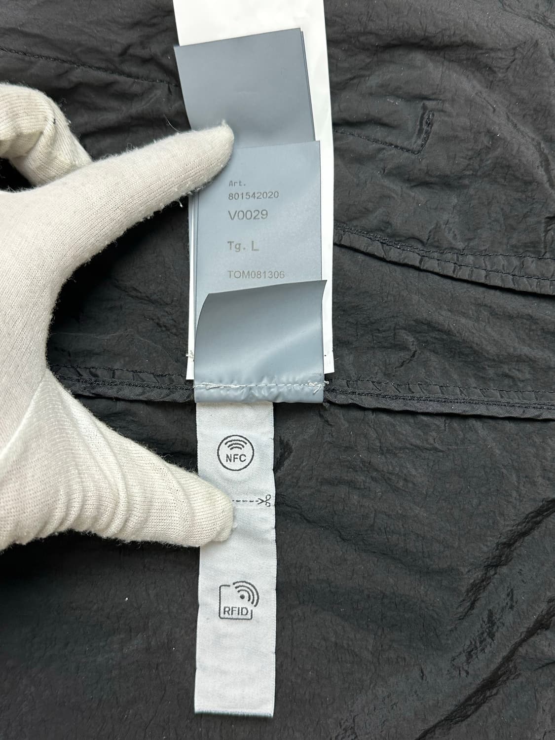 [L] 백화점판 정품 스톤아일랜드 24SS 나일론메탈 와트로 후드 자켓 상품이미지8