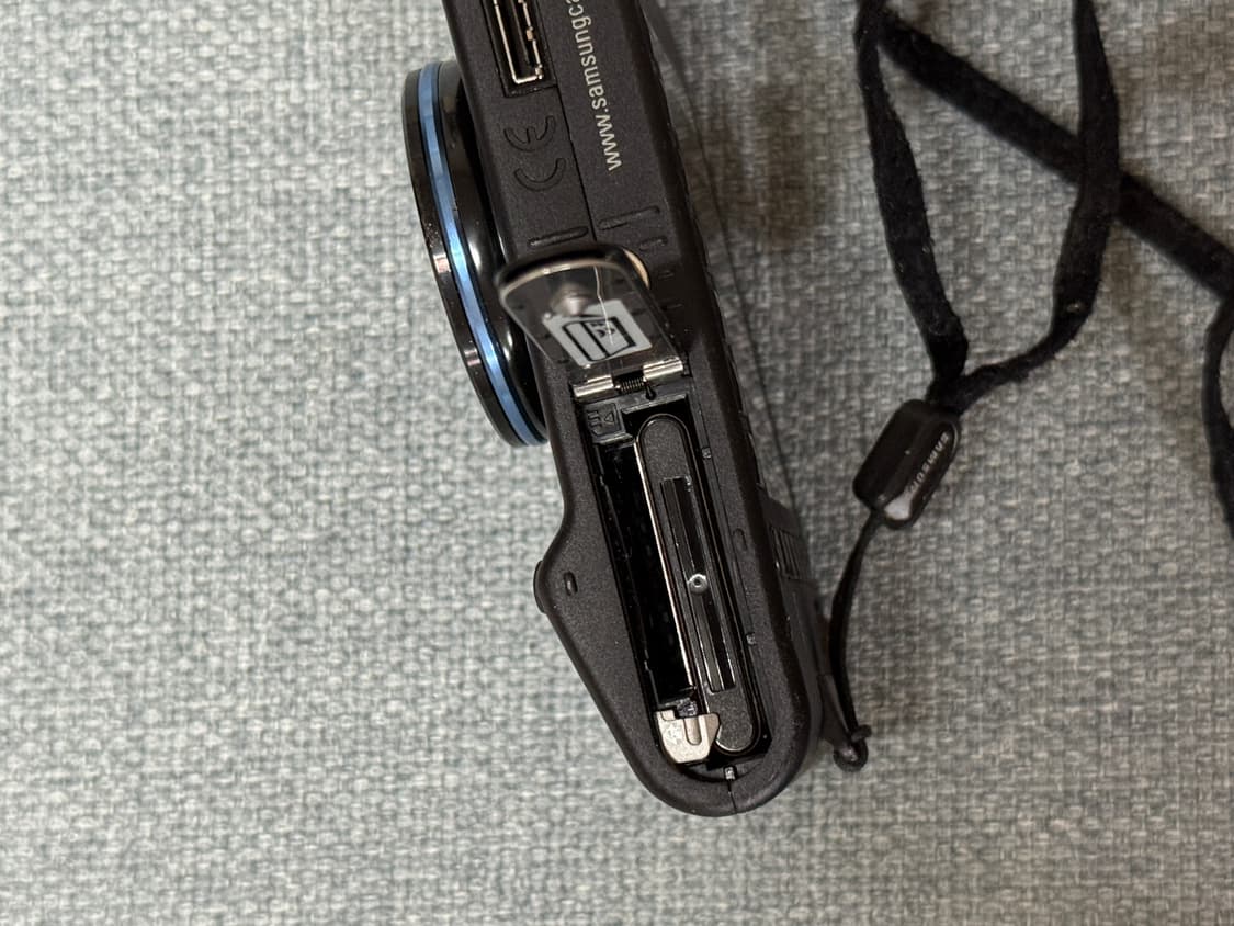 삼성 VLUU NV10 디지털 카메라 (파우치 포함) 상품이미지4