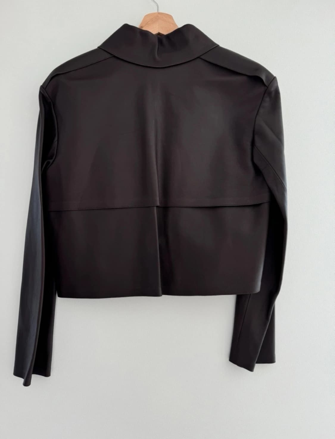 THEORY 띠어리 양가죽 크롭 자켓 상품이미지3