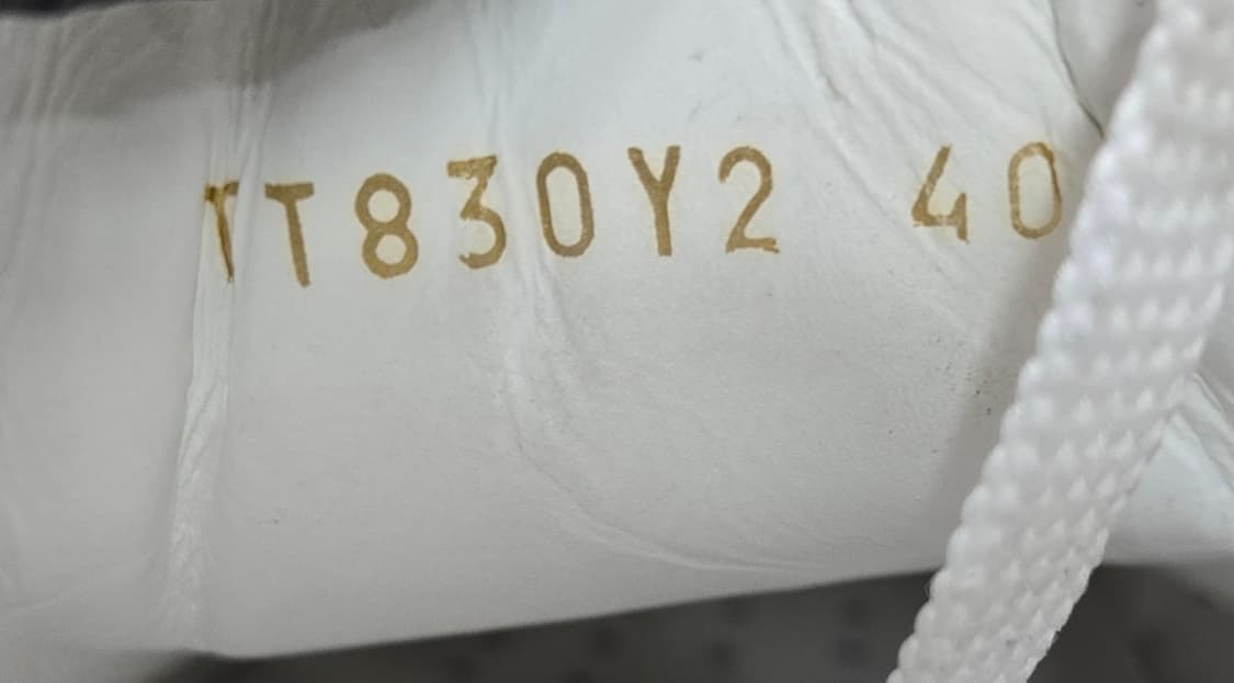 발렌티노 정품 250mm-  화이트 스니커즈 블랙 로고/스화이트 컬러 타 상품이미지7