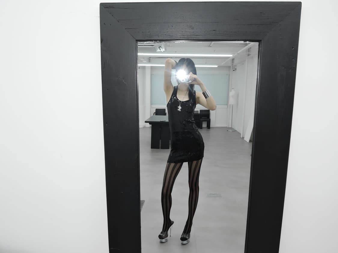 Glam Black Sequin Mini Dress 상품이미지3