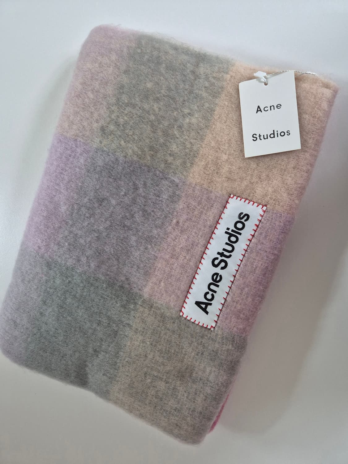 아크네 스튜디오 머플러 (새상품)  상품이미지1