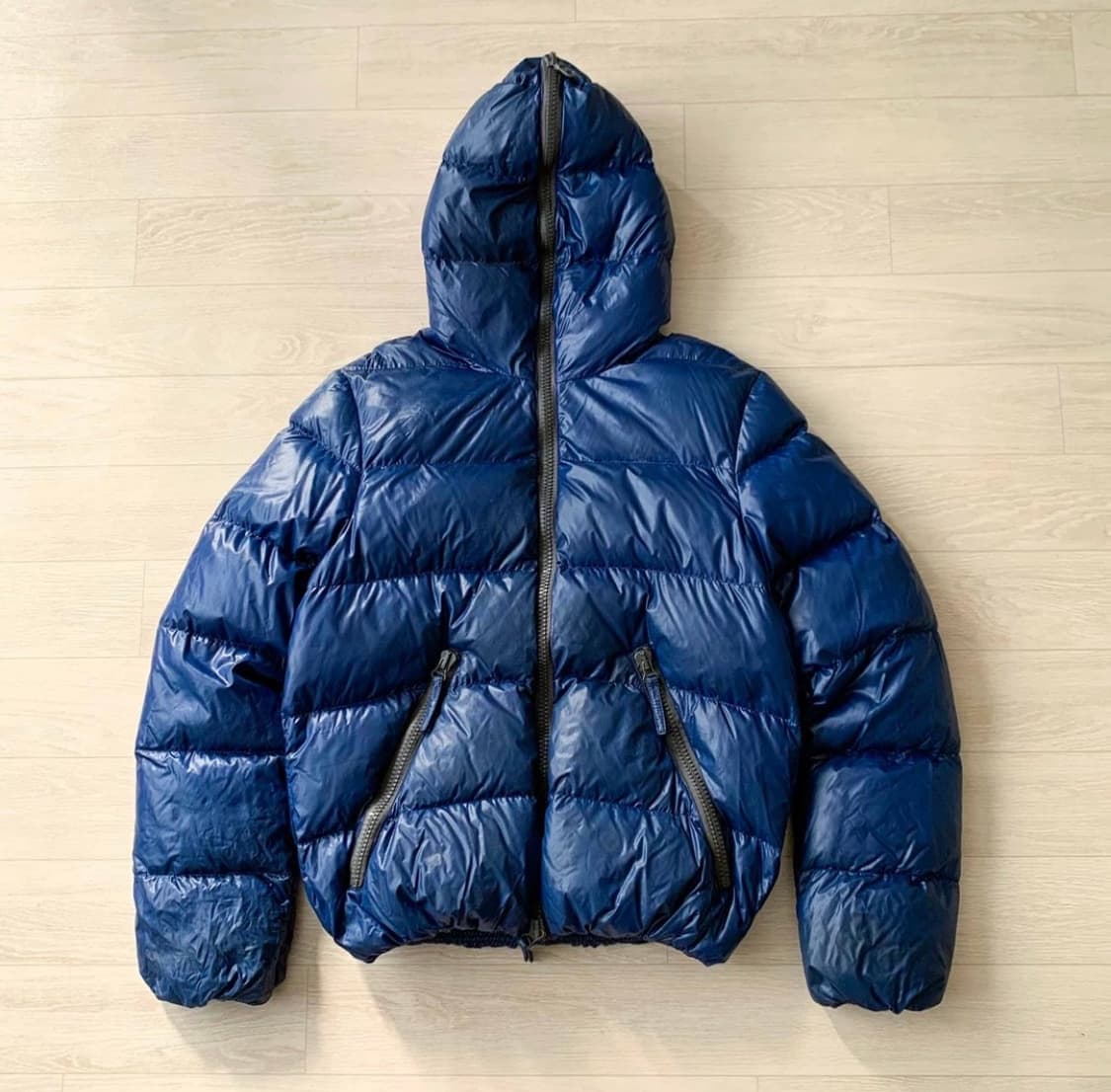 듀베티카 구스 다운 유광패딩 48 상품이미지1