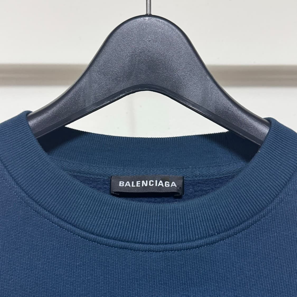 발렌시아가 어센틱 맨투맨 xs 상품이미지3