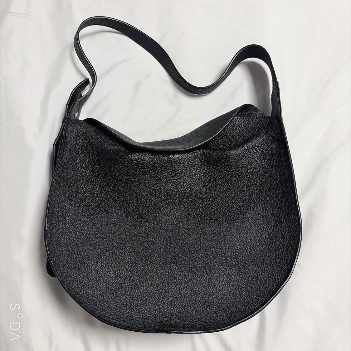 ORR 오르 반달 숄더백 상품이미지1