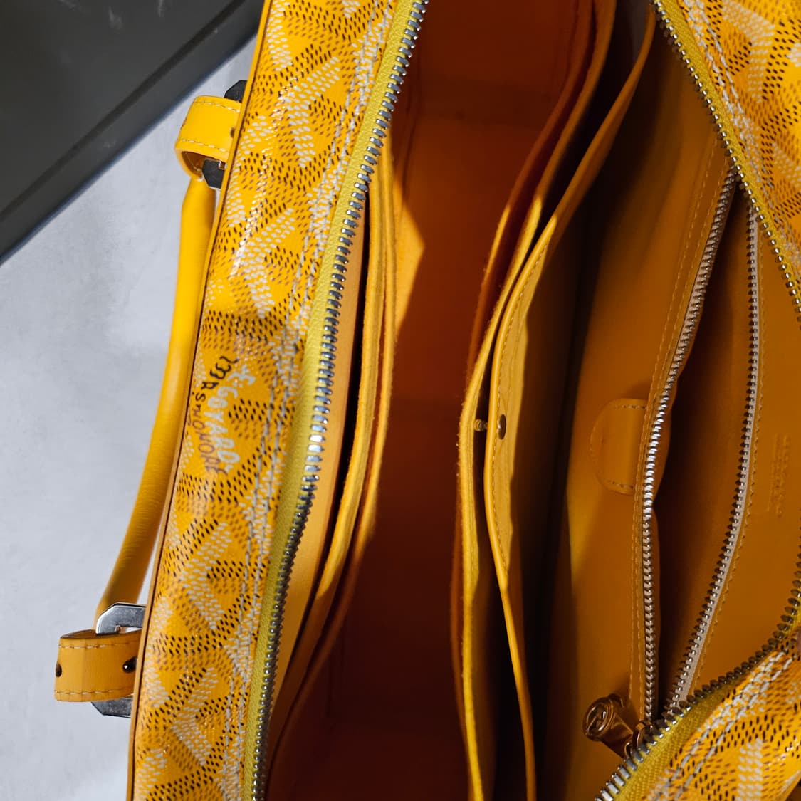 고야드 암바사드 MM 스페셜컬러 토트백 상품이미지7